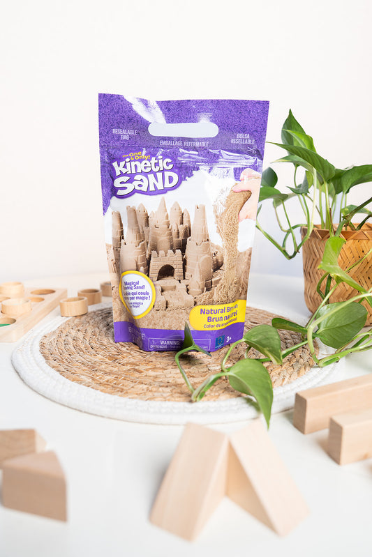 Kinetic Sand - Bruin - (in zak)